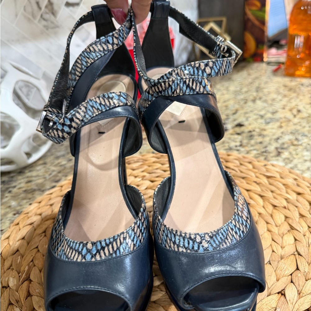 Fendi Navy and Patterned Heels